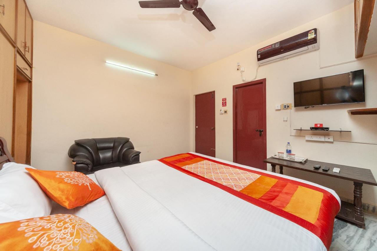 נלורה Capital O 7141 Ss Guest House מראה חיצוני תמונה